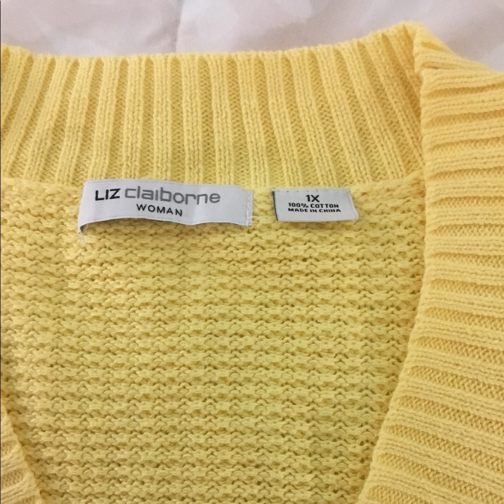 Liz Claiborne Woman Yellow Sunshine Sweater - Picture 2 of 6